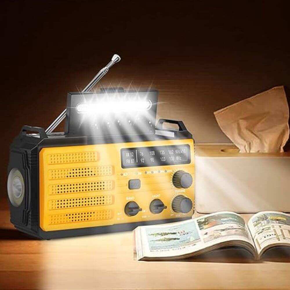 Nødradio 8000 mAh (FJERNLAGER 15-25 dages levering)