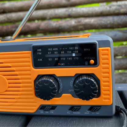 Nødradio 5000 mAh (FJERNLAGER 15-25 dages levering)